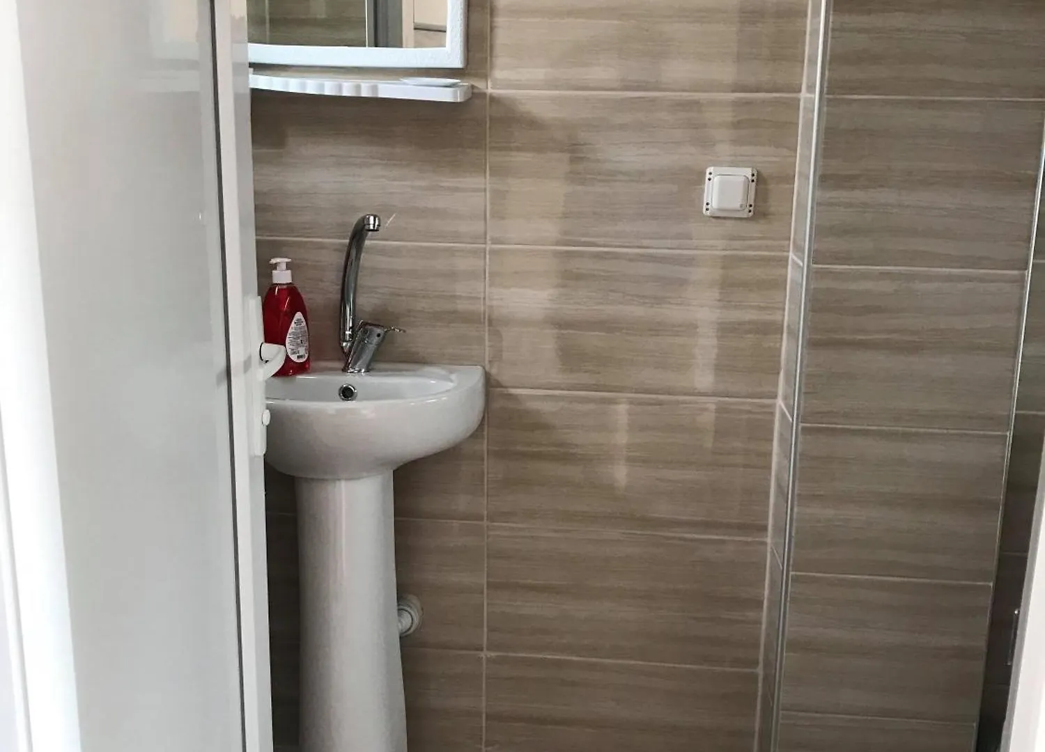 Bademli  Er Turistik Apart 0*, Bademli (Dikili)